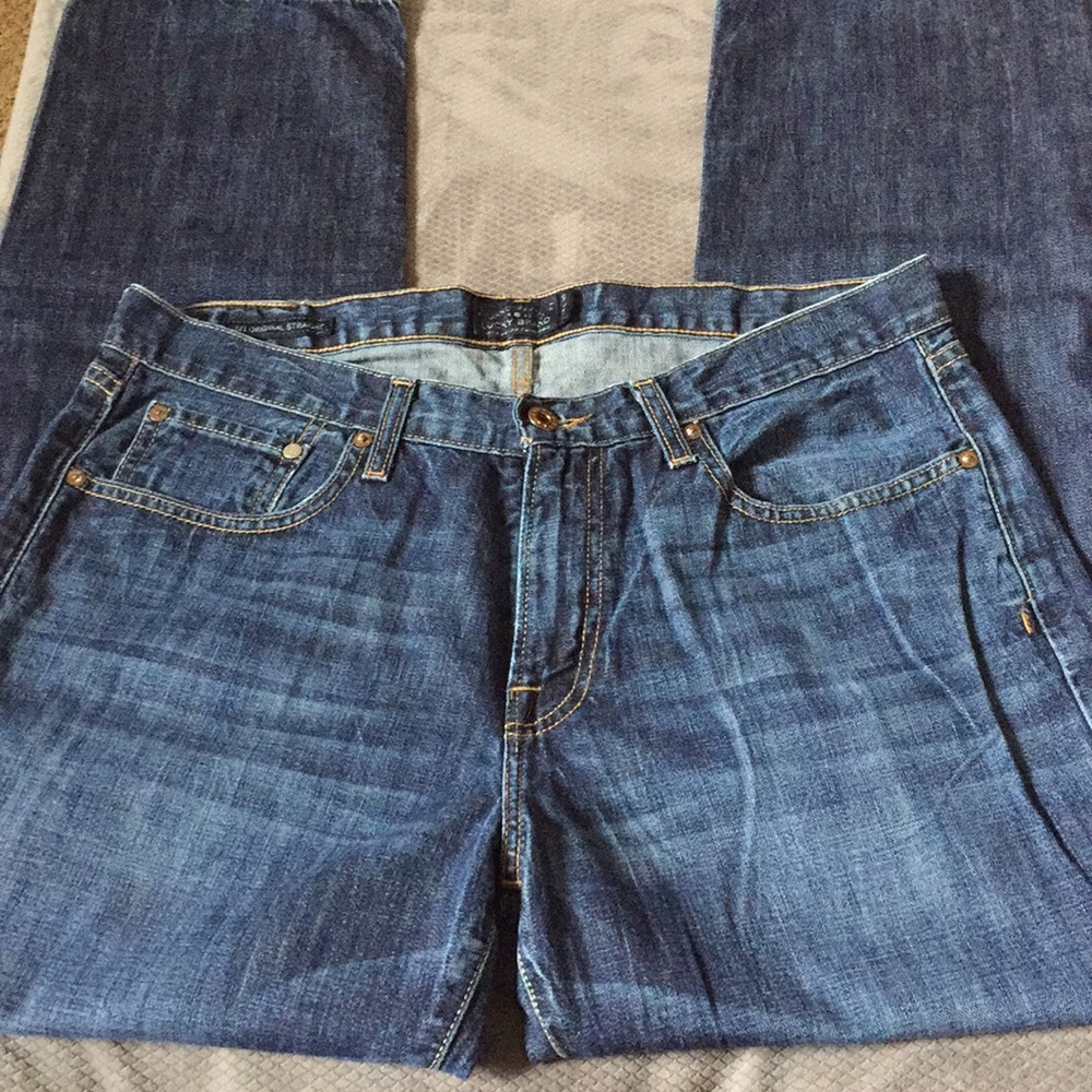 Men’s Lucky Brand jeans
